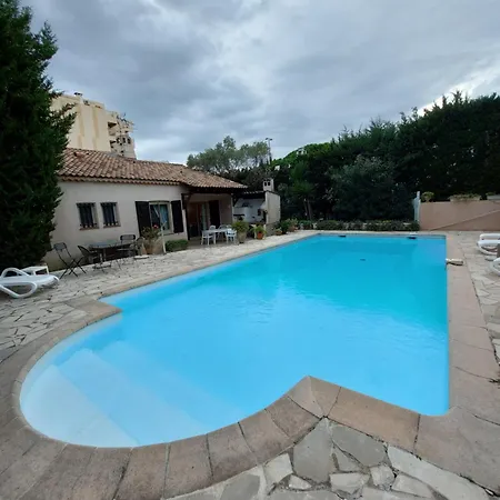 Bruyere Villa *
